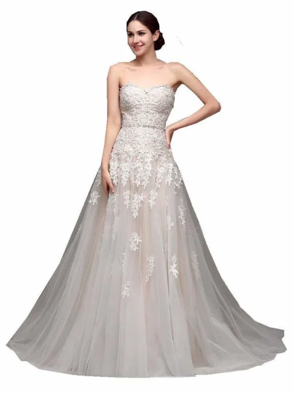 Gorgeous Swetheart Sleeveless Tulle Wedding Dresses