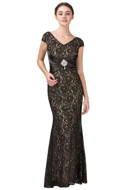 Eureka Fashion - 2003 Lace V-neck Trumpet Dress