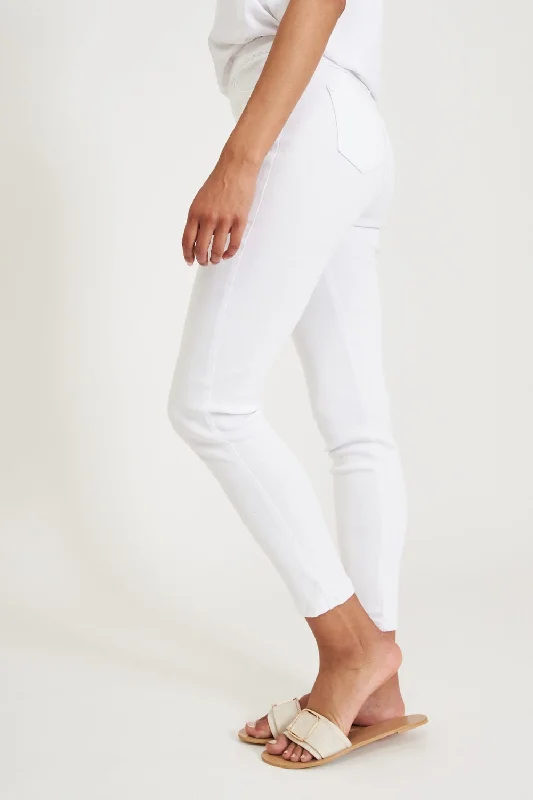 Hollie Basic Jegging in White